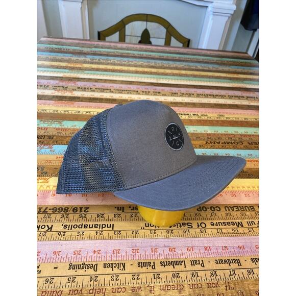 Two Roads Hat Co Snap Back Mesh Hat 5 Panel Hay Rock Cap Gray Adjustable Trucker - Picture 6 of 12